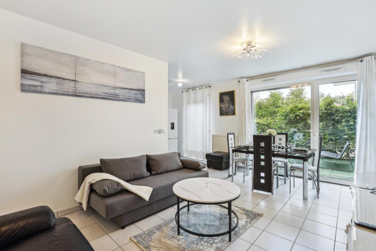 Apart-Chic-Les-Ulis With Balcon, Terrasse And Parking Les Ulis Buitenkant foto