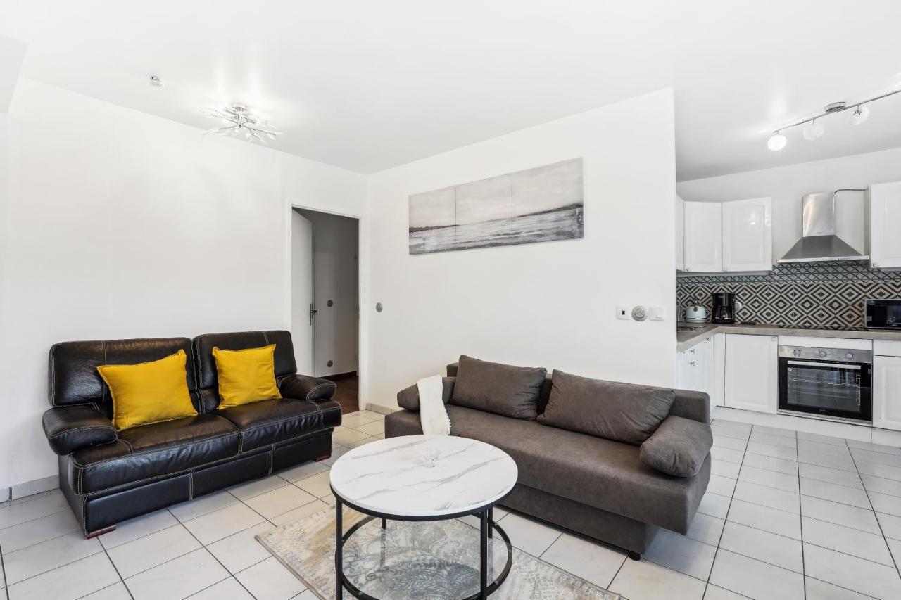 Apart-Chic-Les-Ulis With Balcon, Terrasse And Parking Les Ulis Buitenkant foto