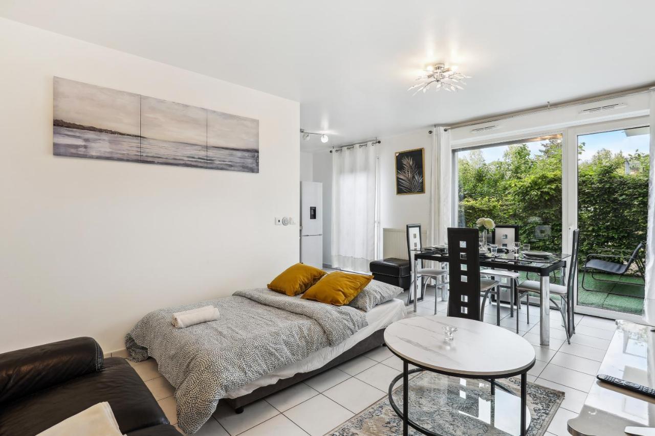 Apart-Chic-Les-Ulis With Balcon, Terrasse And Parking Les Ulis Buitenkant foto
